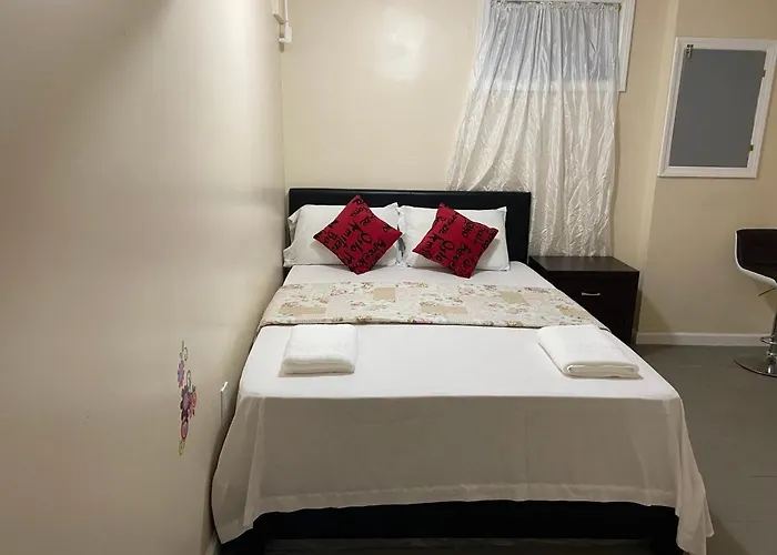 A Private Room In Queens