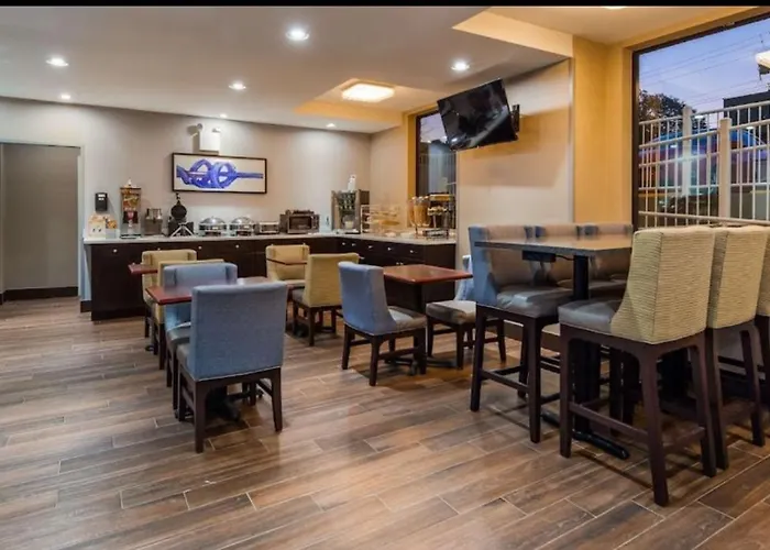 Jfk Rockaways Inn