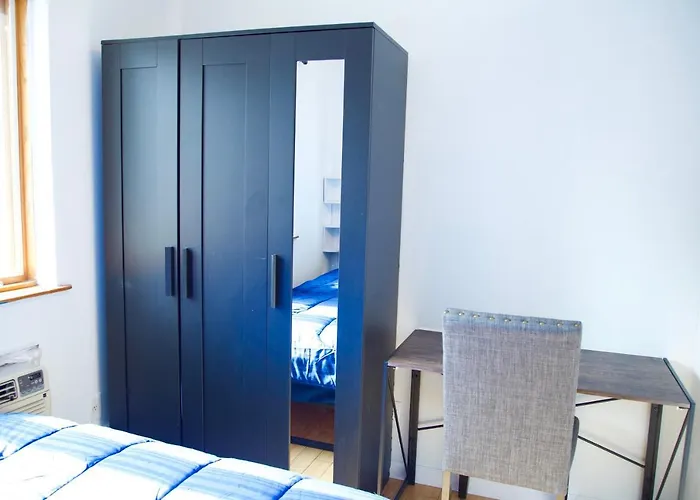 Brightonbeach Room Blue Close To The Ocean N Shops