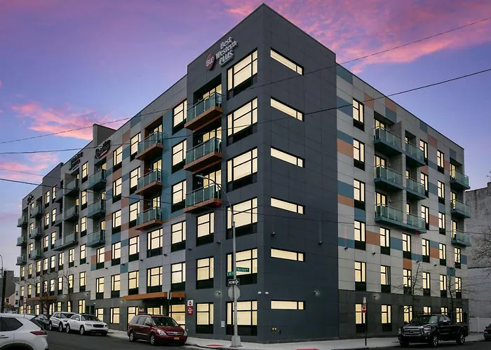 Best Western Plus Executive Residency Bronx