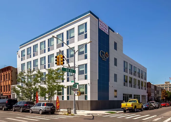 Glo Best Western Brooklyn Nyc