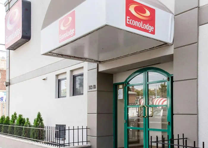 Econo Lodge South Ozone Park