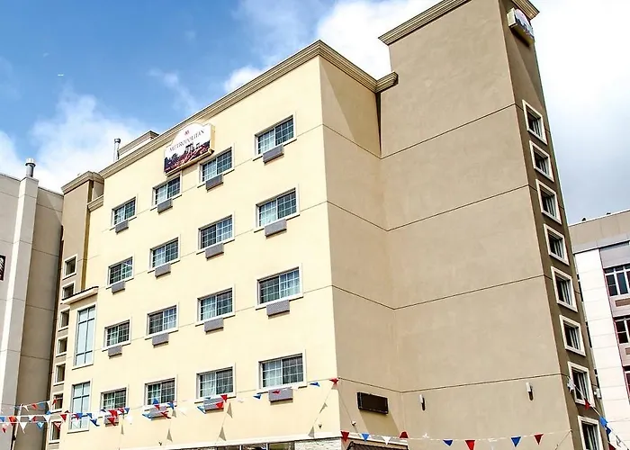 The Metropolitan Hotel