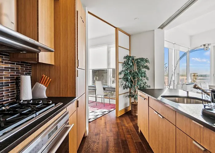 Luxurious 4 Bedroom Penthouse In Nyc