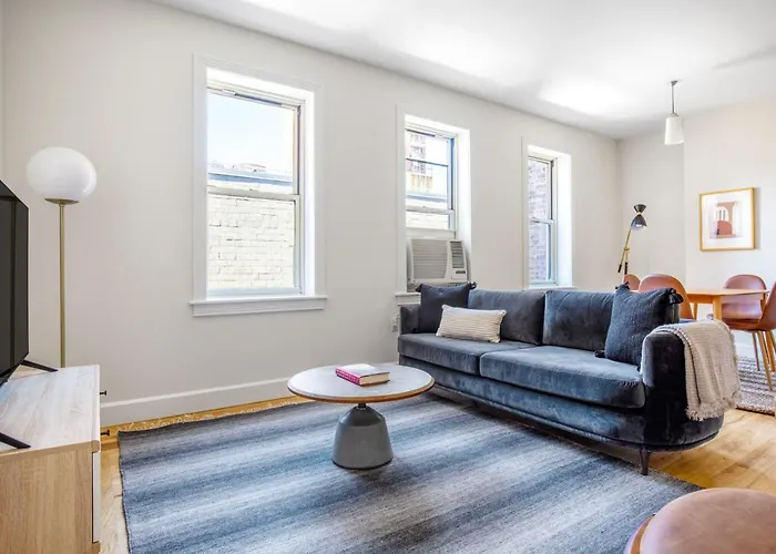 Ues 1Br Nr Central Park Grocery Store On Block Nyc-604