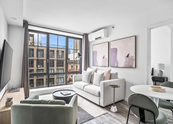 Modern 2-Br With Southern Views