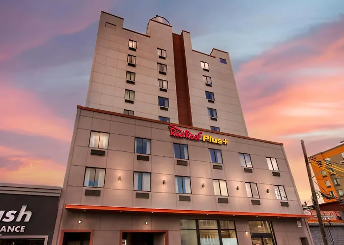 Red Roof Inn Plus Jamaica, Ny - Jfk Airport