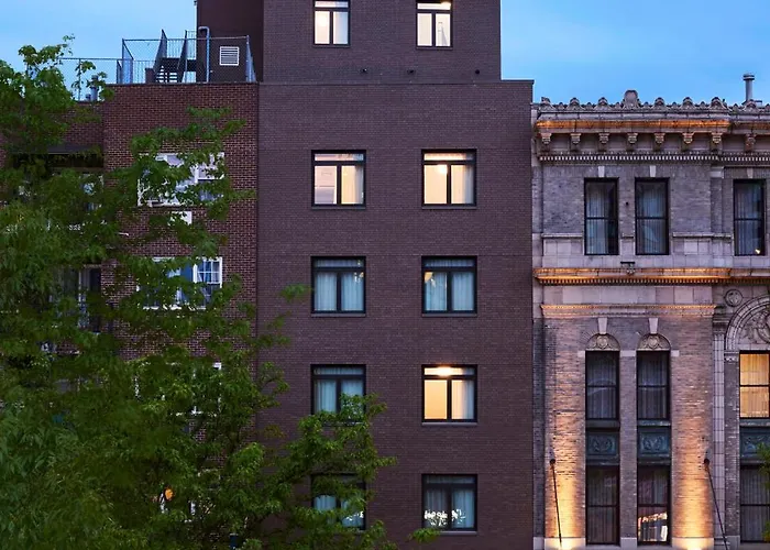 The Melrose Hotel