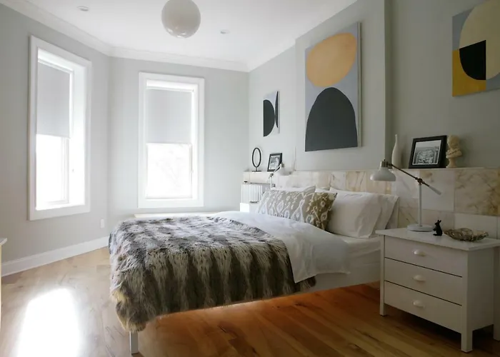 High End 4 Bedroom In Ditmas Park, Brooklyn