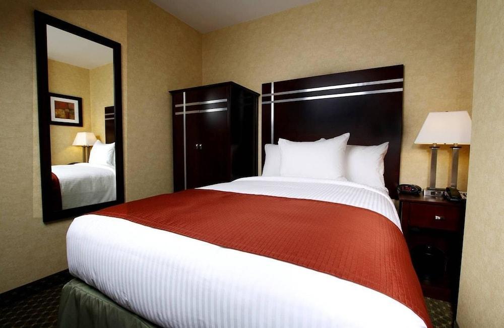 Brooklyn Way Hotel, Bw Signature Collection Hotel New York