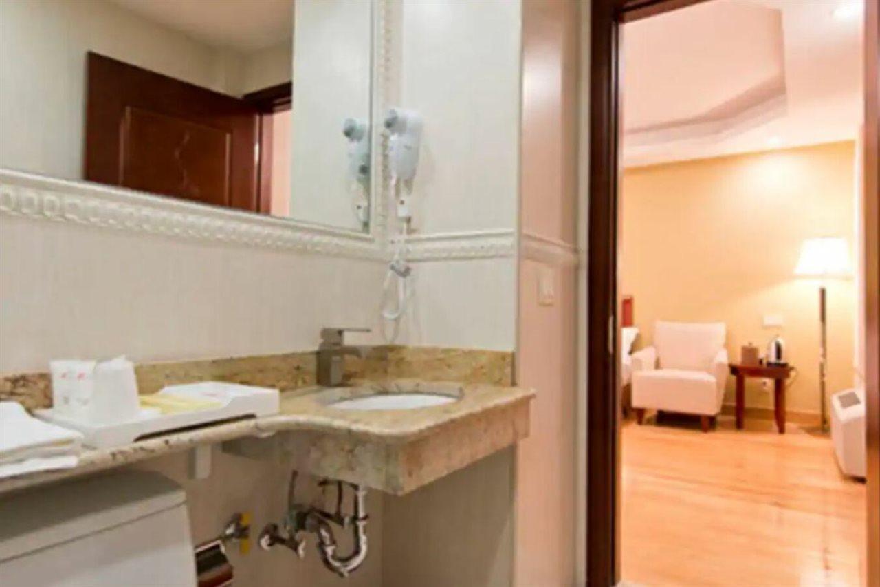 Asiatic - Flushing Hotel 3*