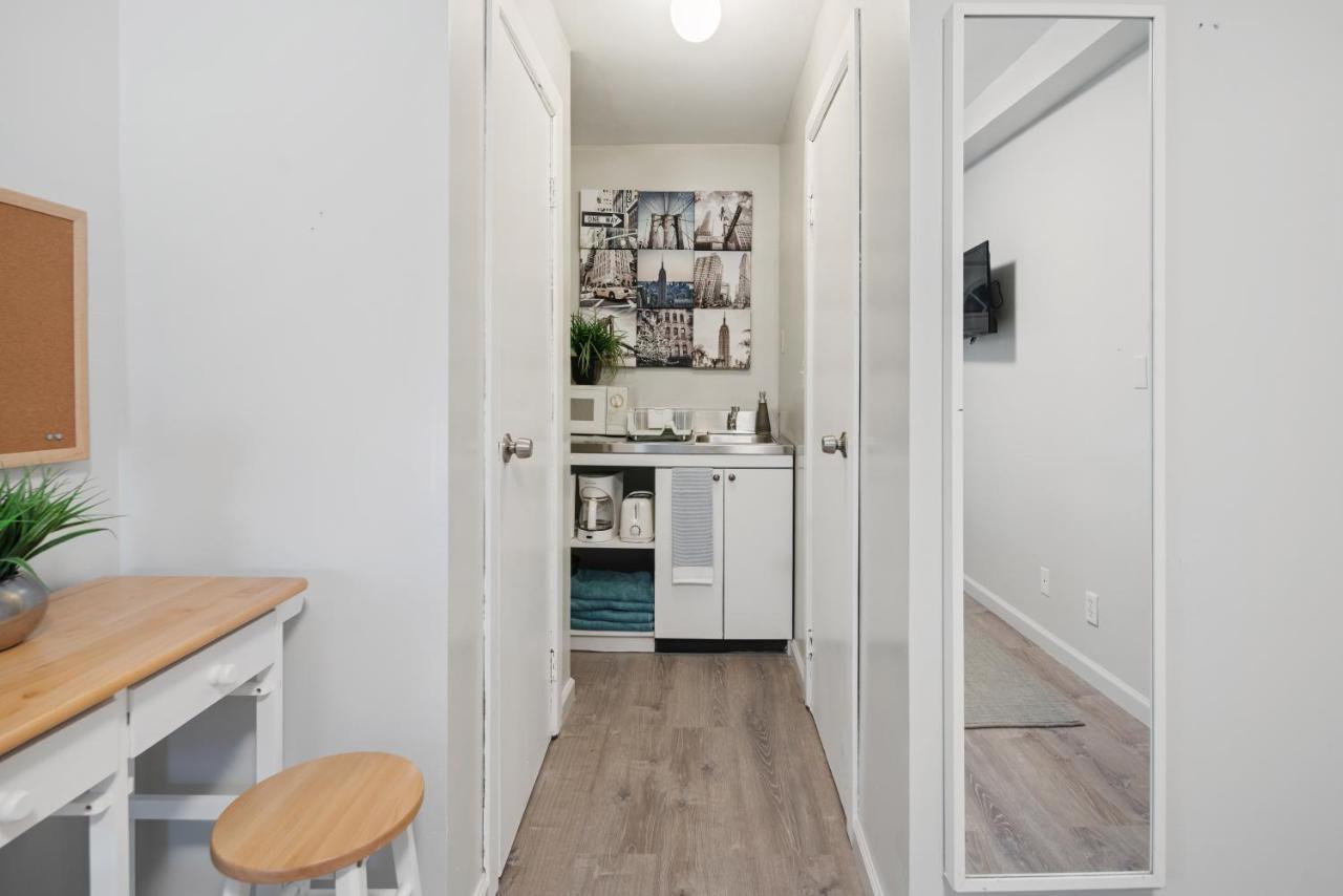 Elevate At Times Square Apartment