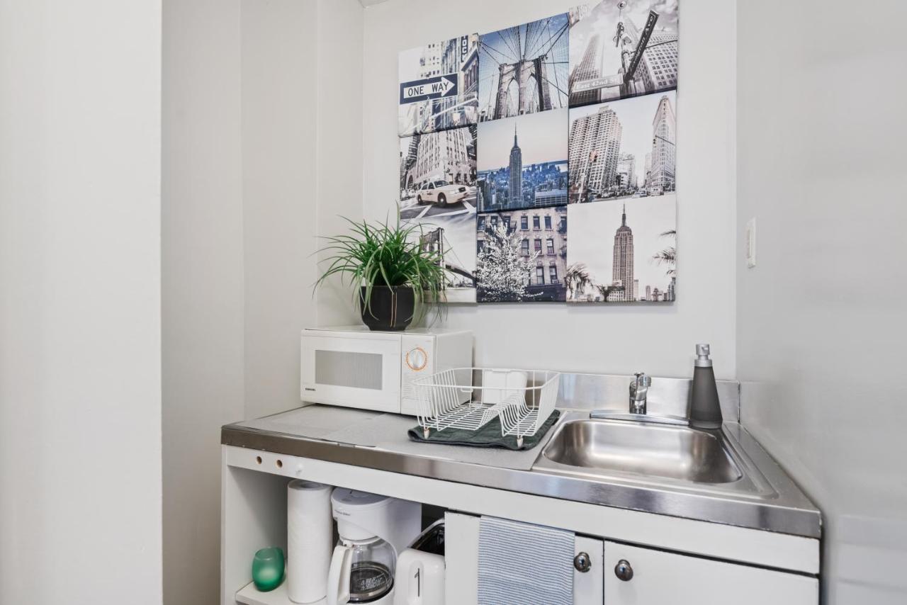 Elevate At Times Square Apartment