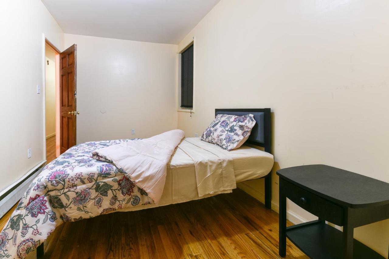 Brooklyn Blue Ridge Manor: Exquisite 4 Bedroom, 2.5 Bathrooms With A Appeal