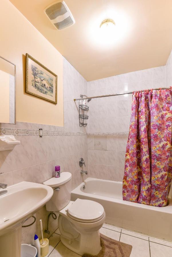 Brooklyn Blue Ridge Manor: Exquisite 4 Bedroom, 2.5 Bathrooms With A Appeal Apartment