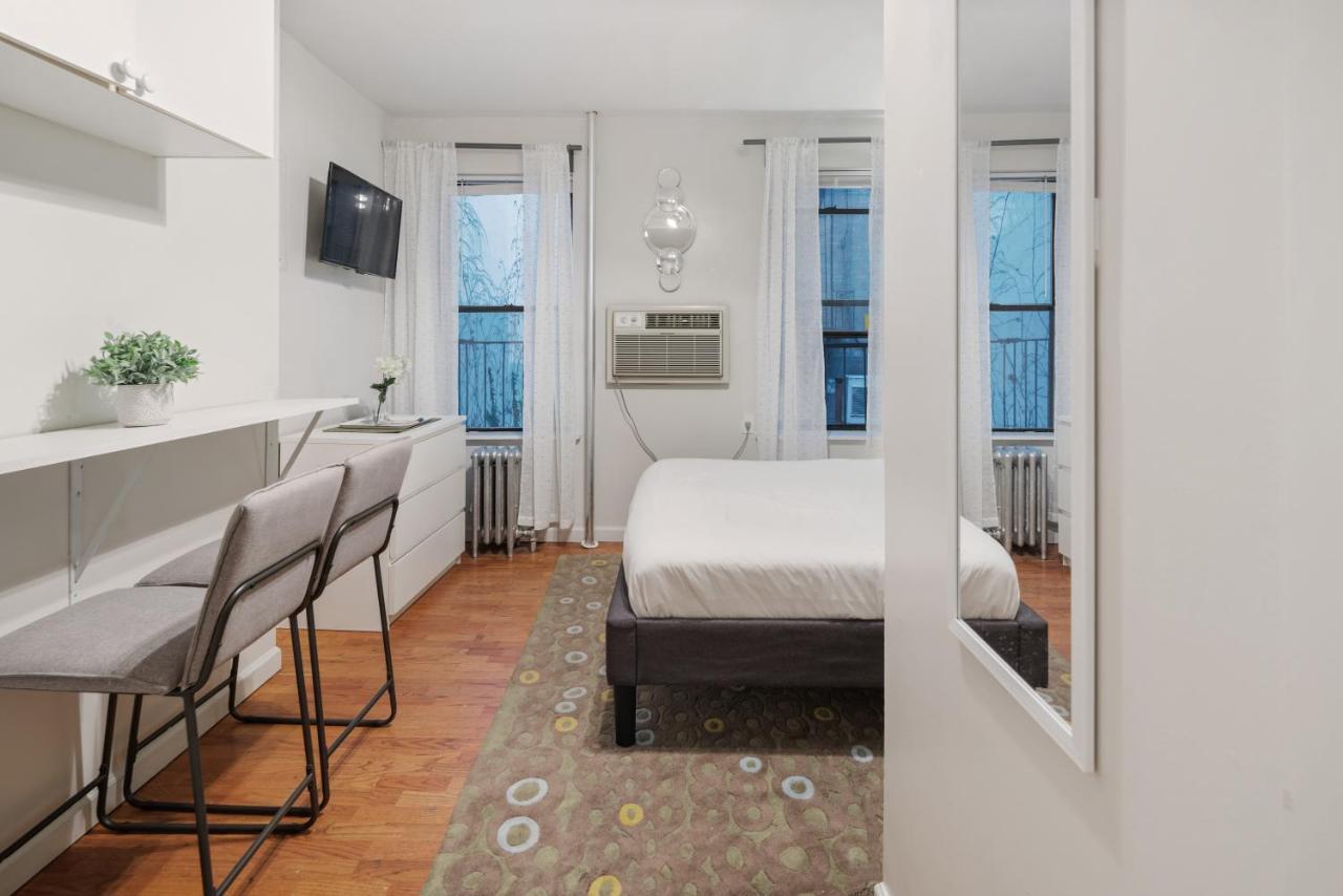 Elevate At Times Square Apartment