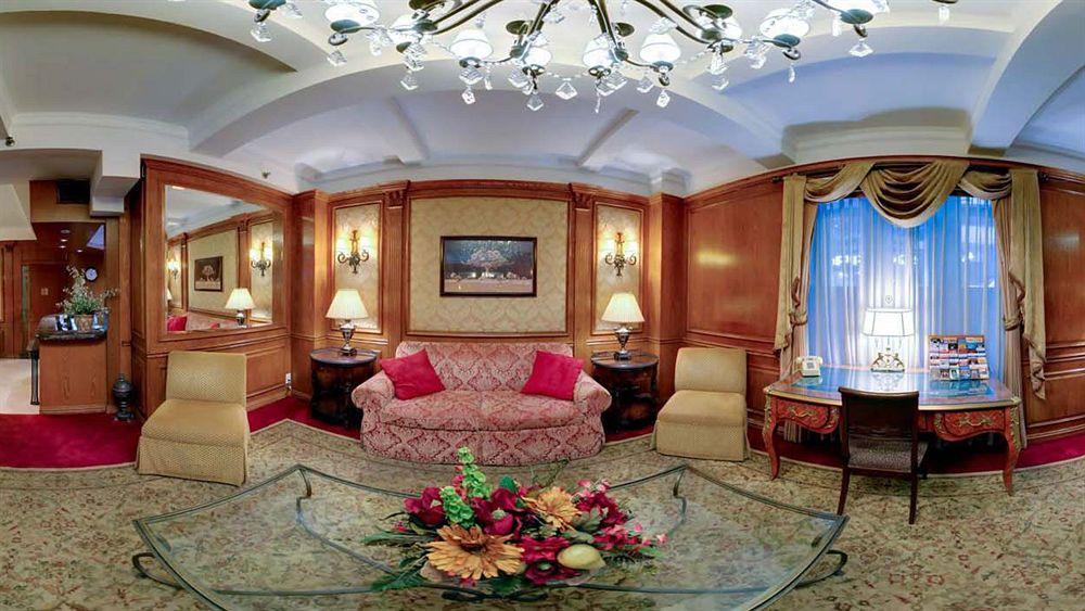 The Renwick 4*