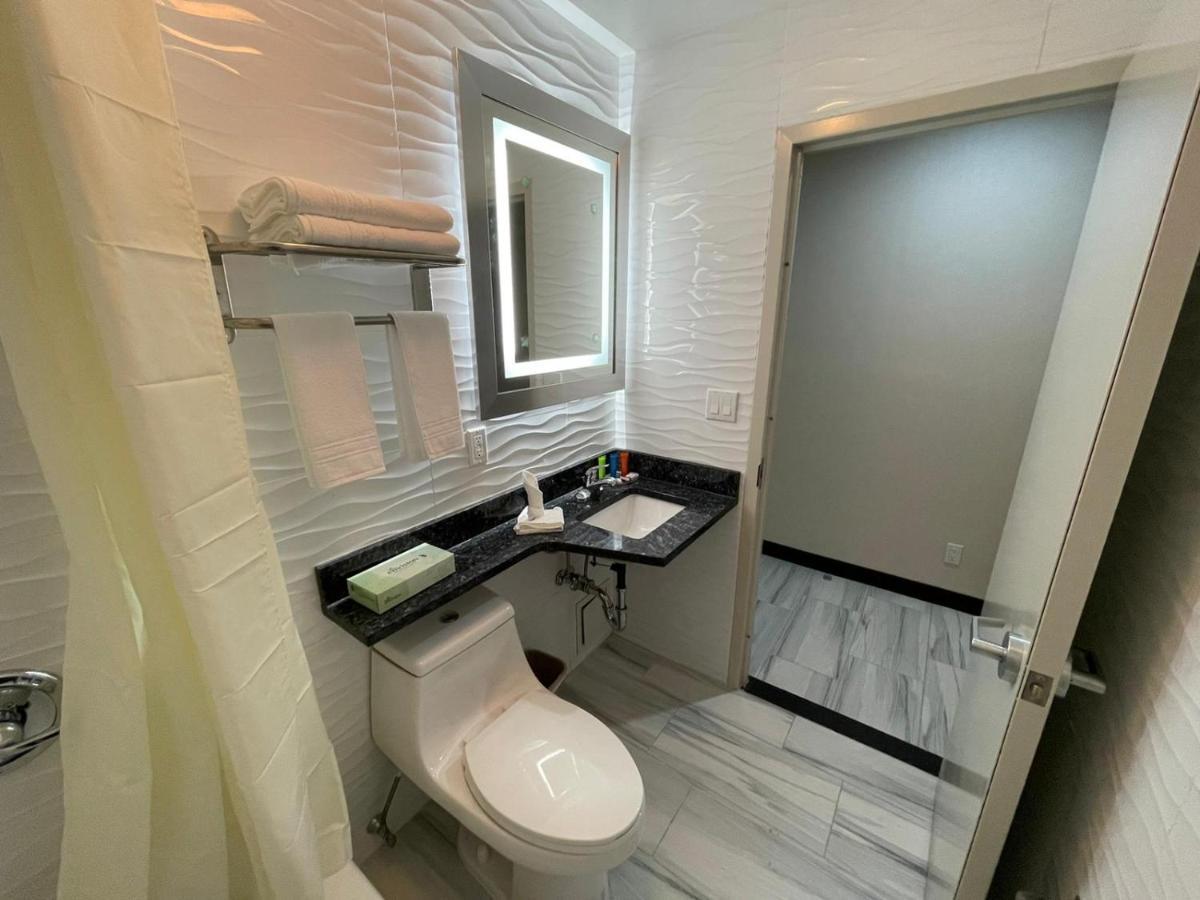 Casa Blanca Brooklyn 3* New York