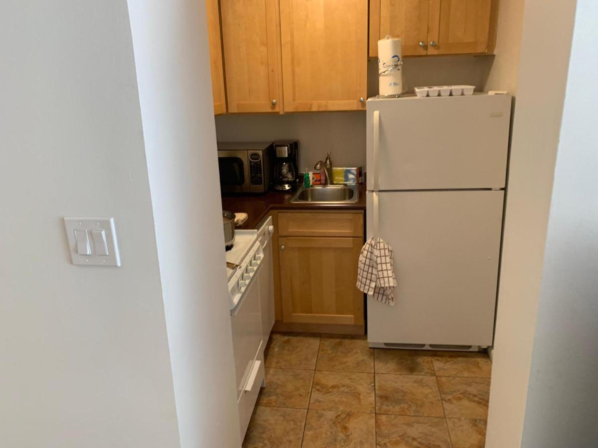 Lenox Hill 30 Day Stays Apartment *