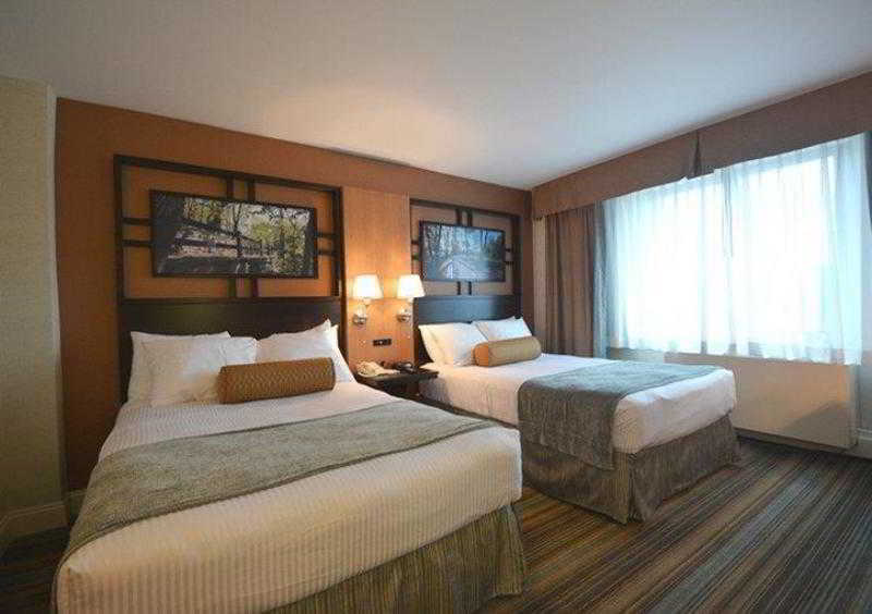 Western Queens Gold Coast Hotel New York
