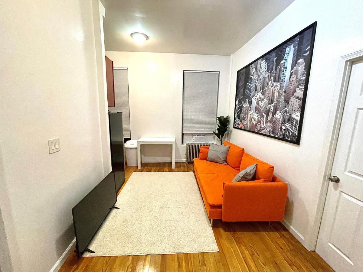 Entire Near Park New York