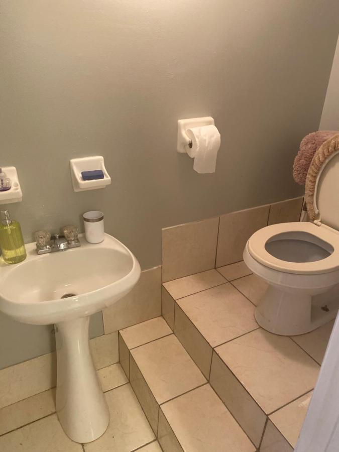 The Elite Suite