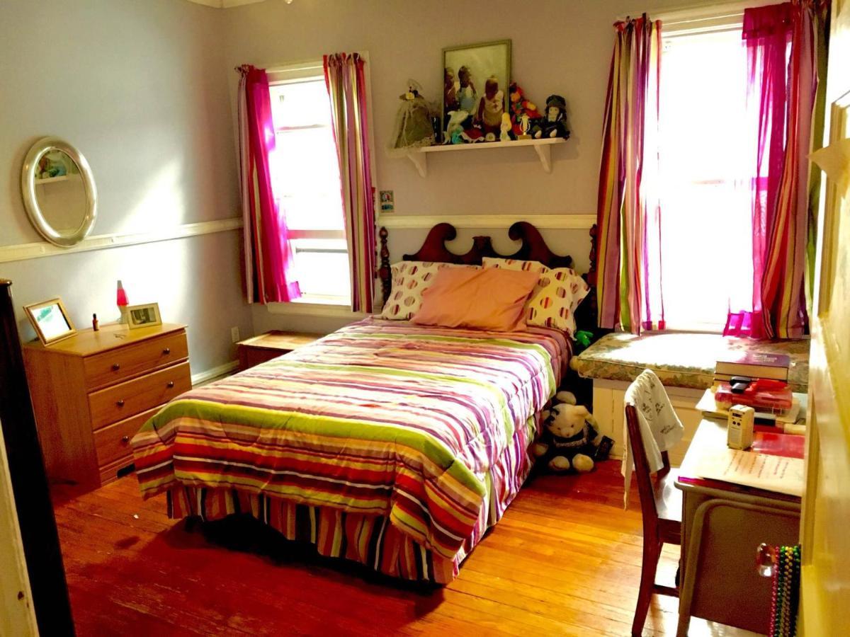 Sid's Victorian Oasis Homestay New York