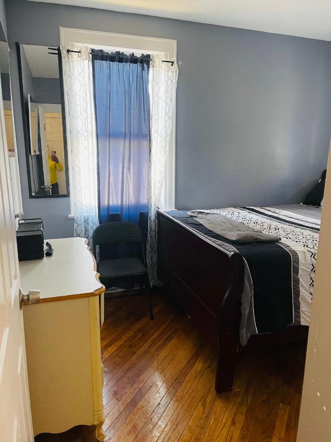 Royalbluecozy Homestay *
