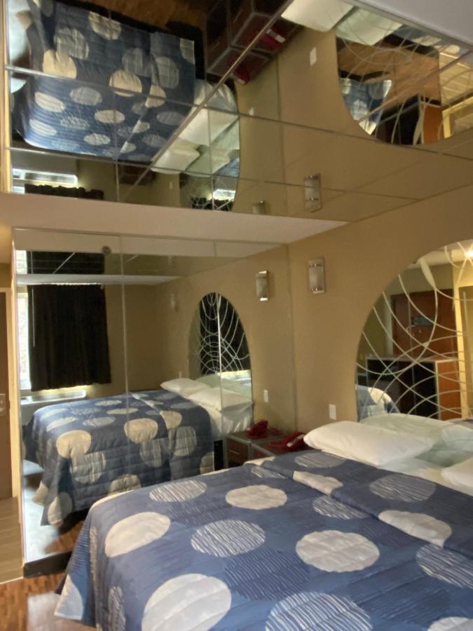 Hotel Jamaica Plaza *