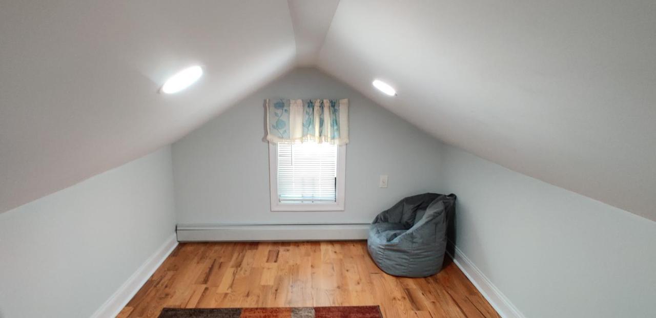 Homestay **new** Private In House New York