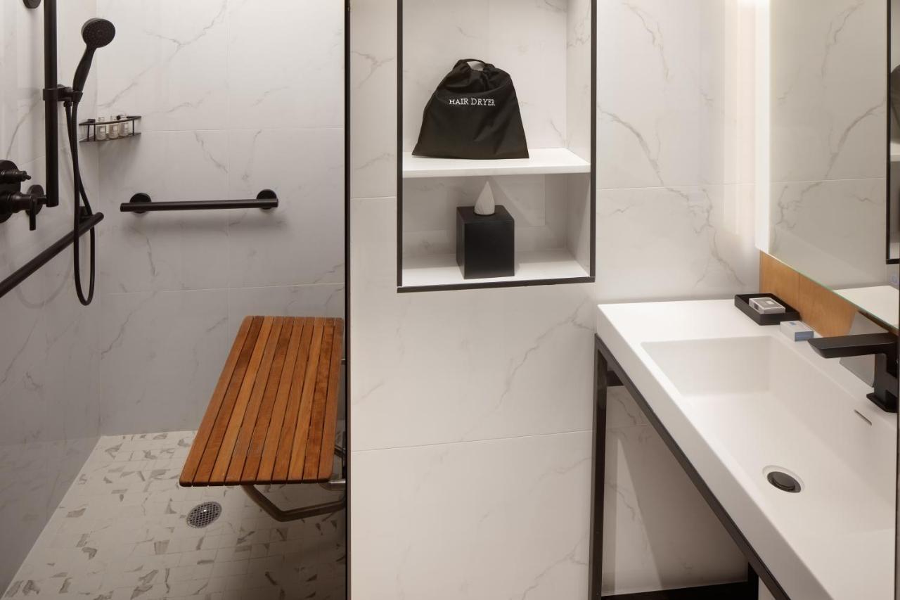 Hotel Indigo Nyc Downtown - Street By Ihg