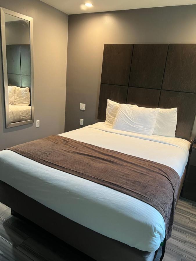 Hotel Gwb 4*