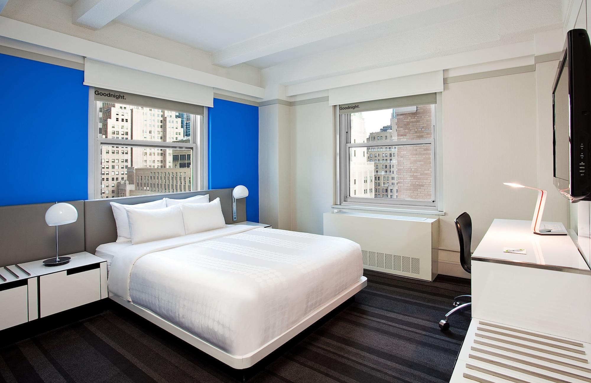 Row Nyc At Times Square 4*