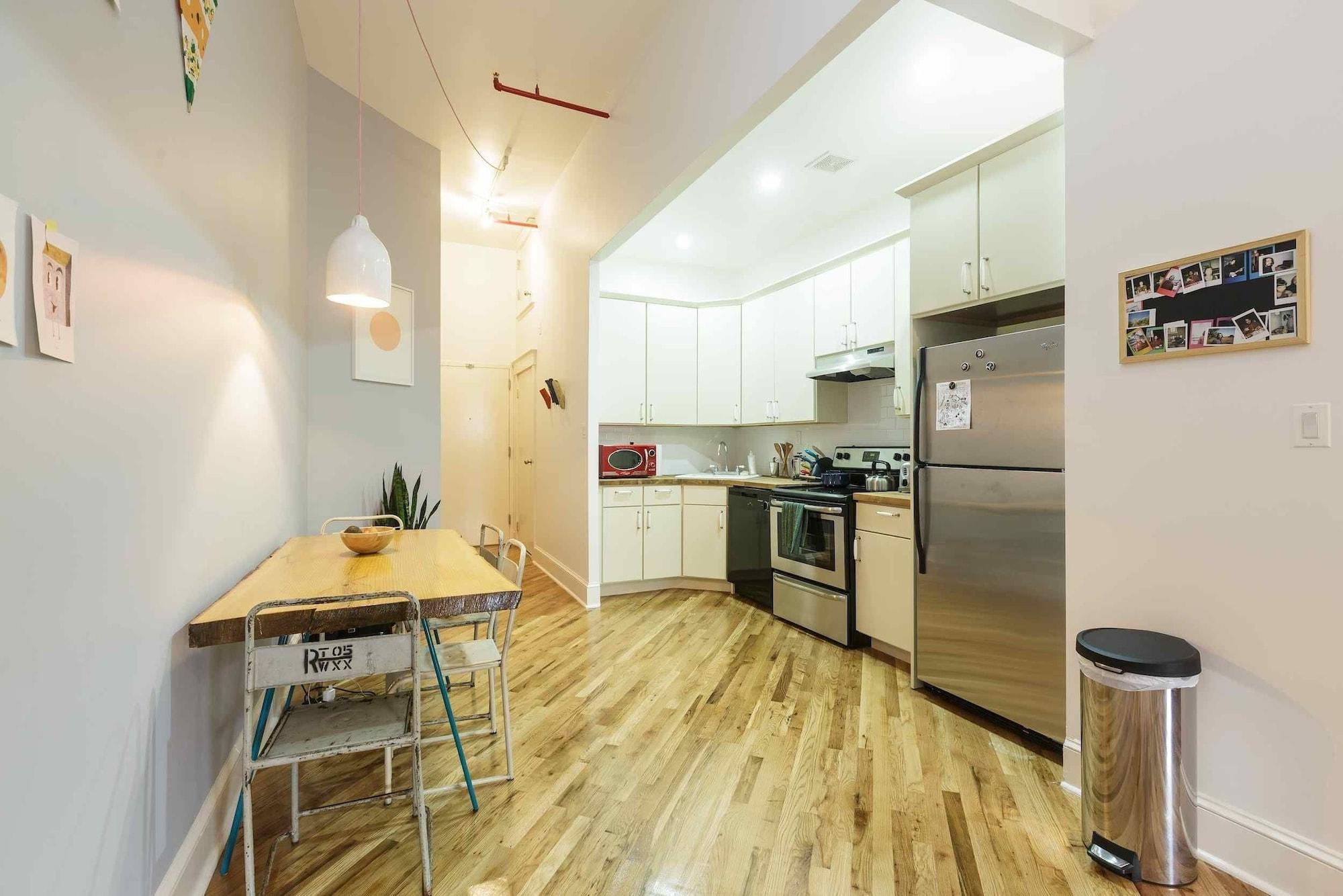Habitat 101brooklyn Apartment New York