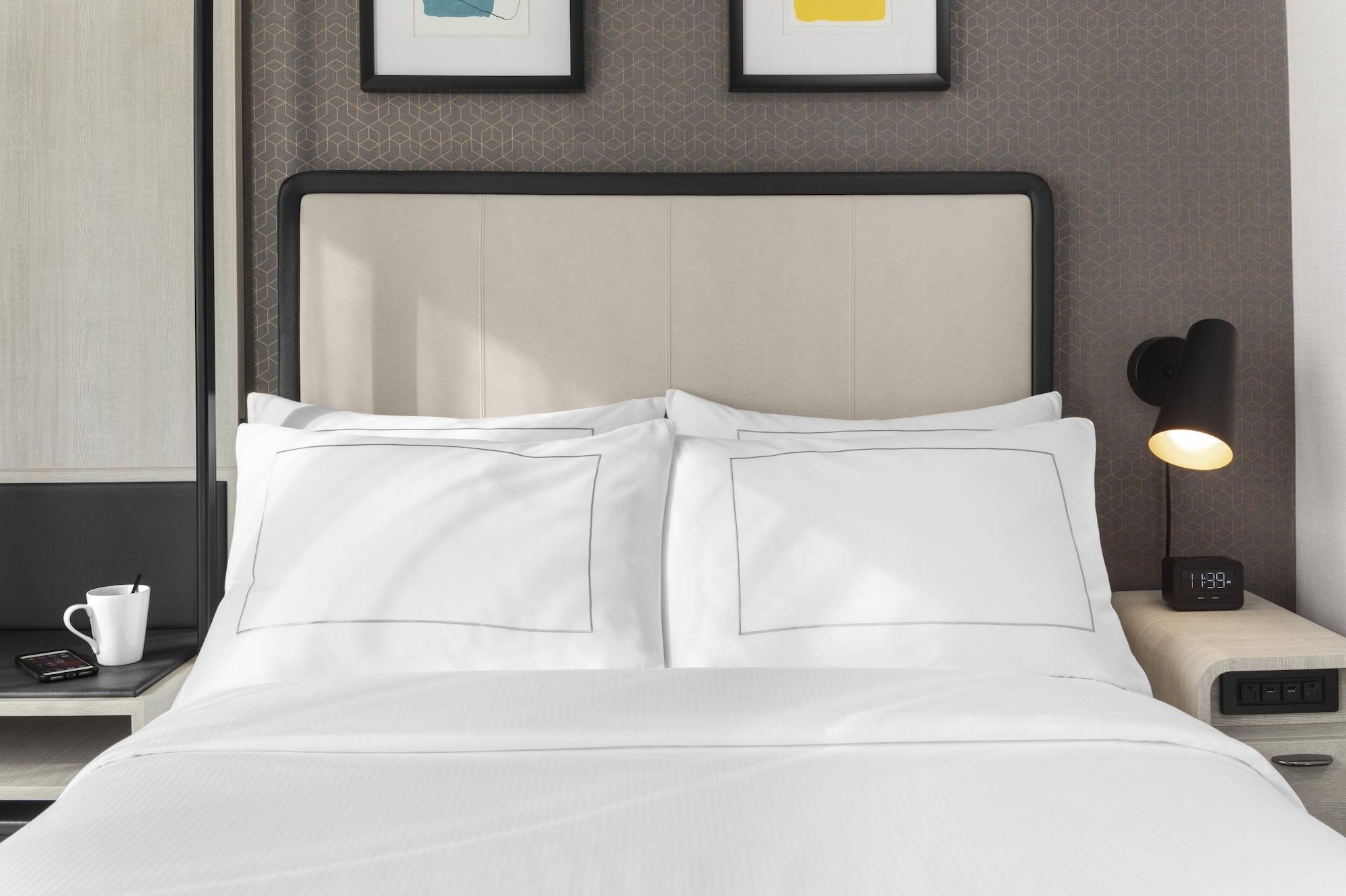 Voco Times Square South By Ihg Hotel 4*