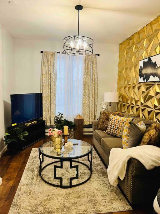 Brooklyn Golden Palace New York