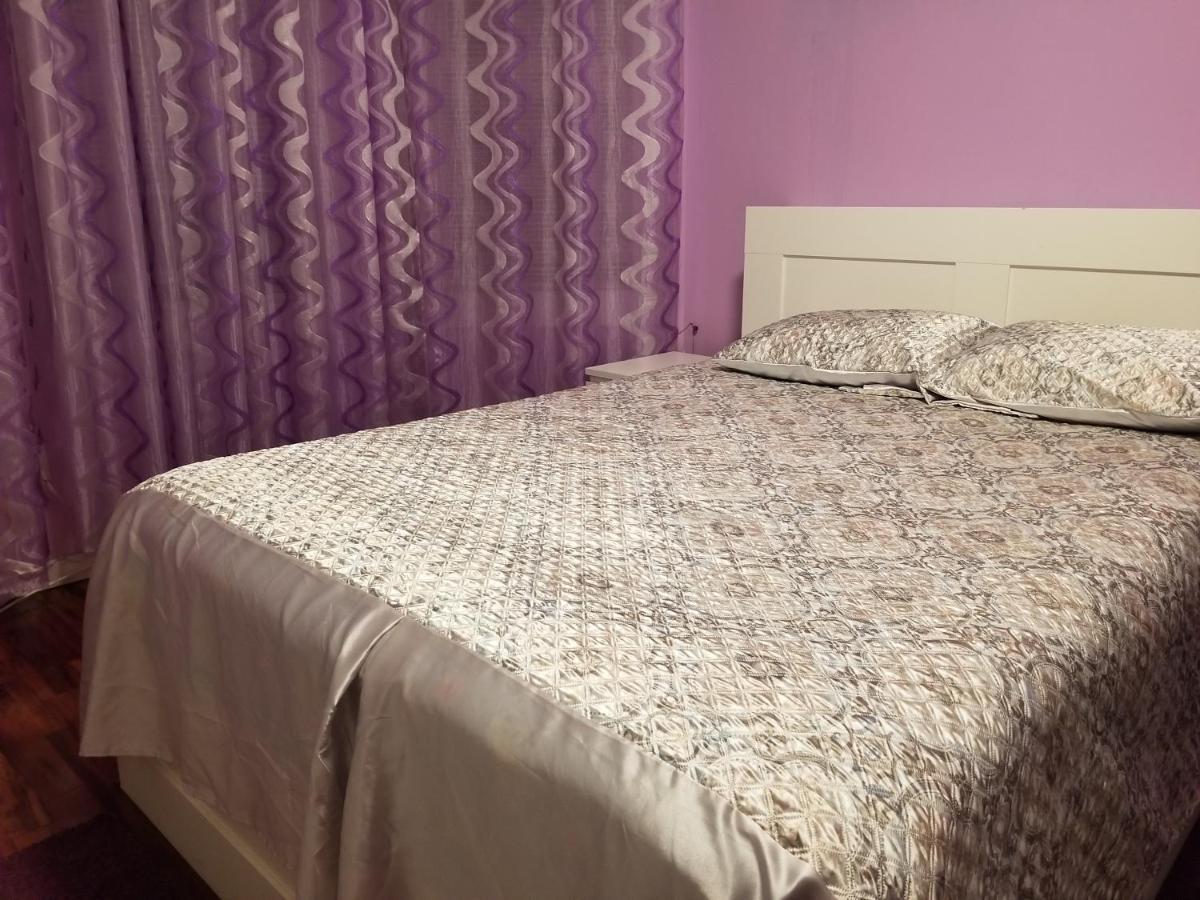 Homestay Maspeth House New York