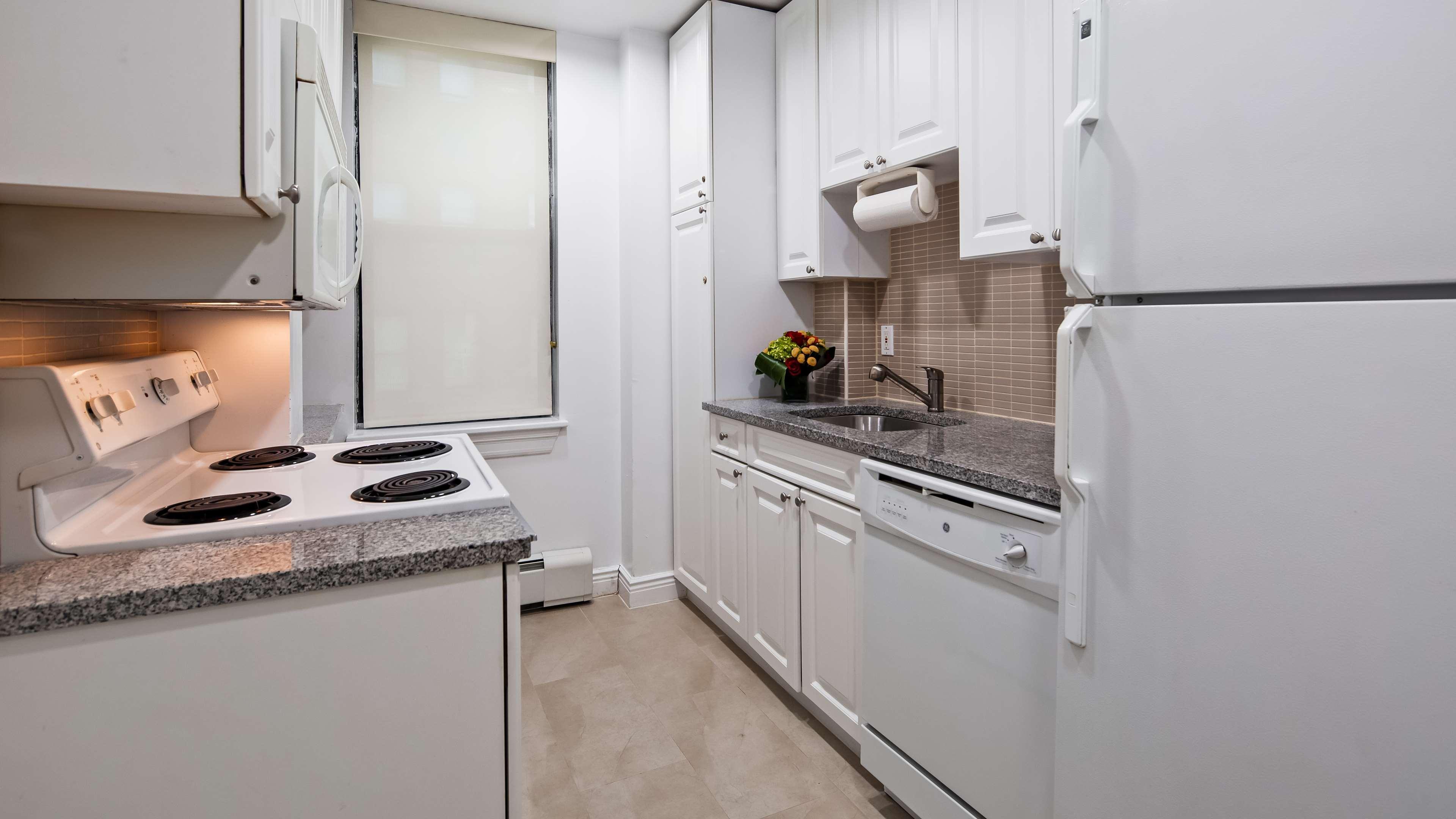 Hotel Western Hospitality House 3*