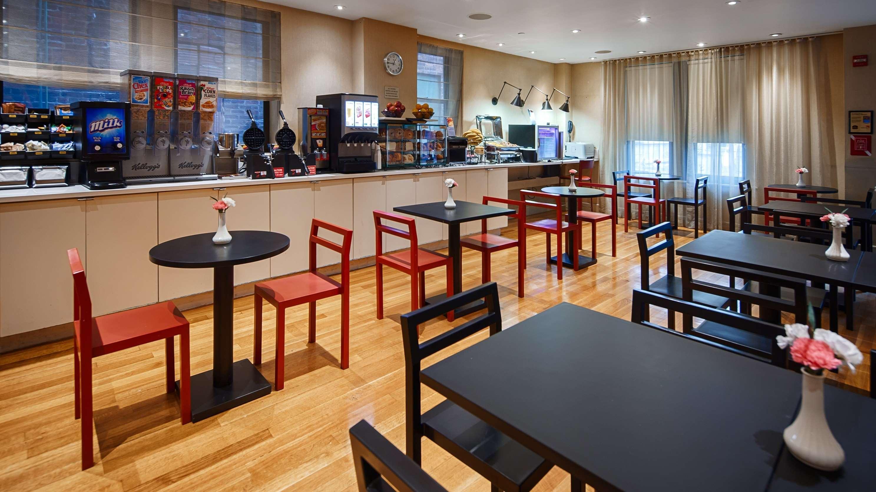 Hotel Western Hospitality House 3*