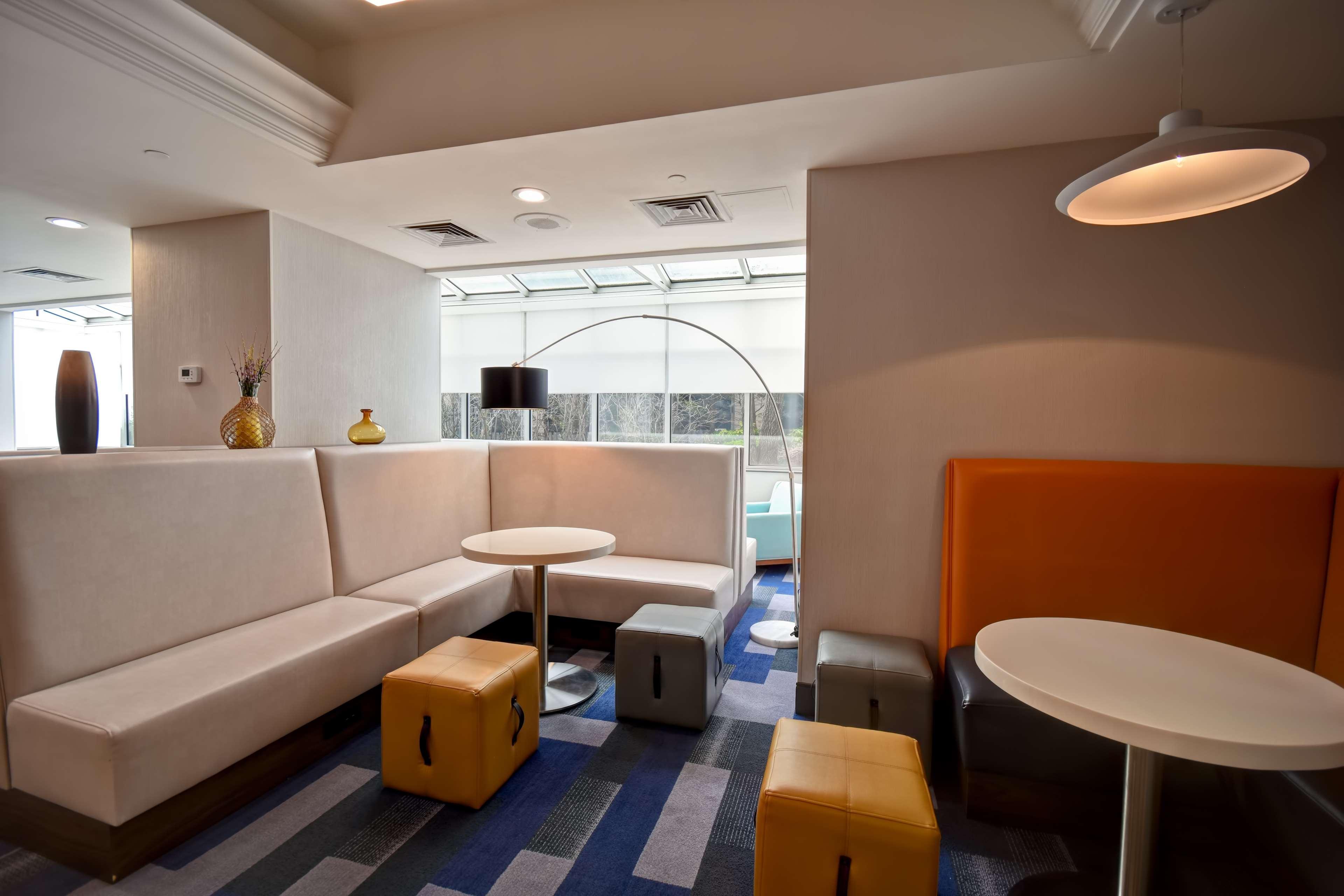 Hampton Ny-jfk Hotel