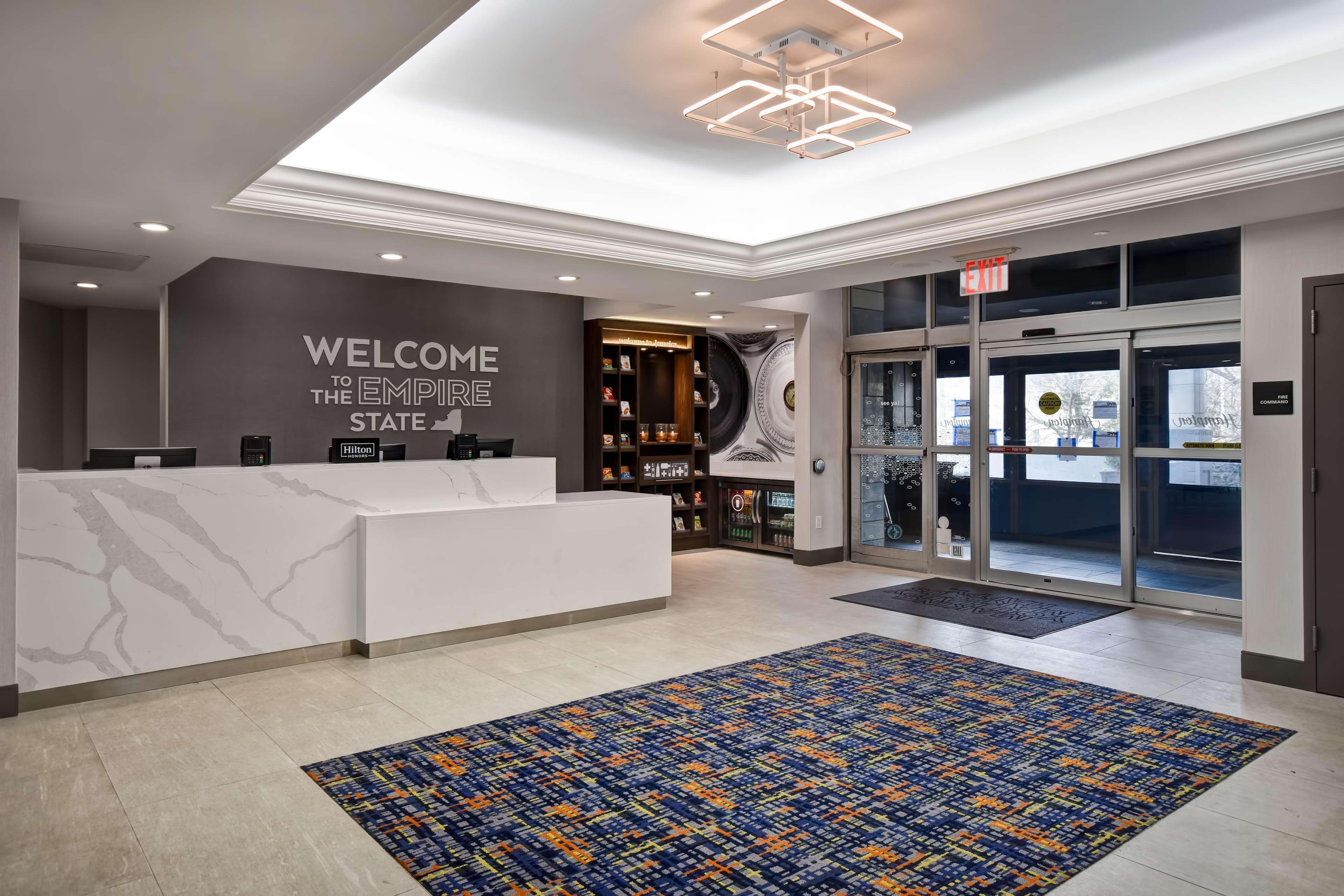 Hampton Ny-jfk Hotel