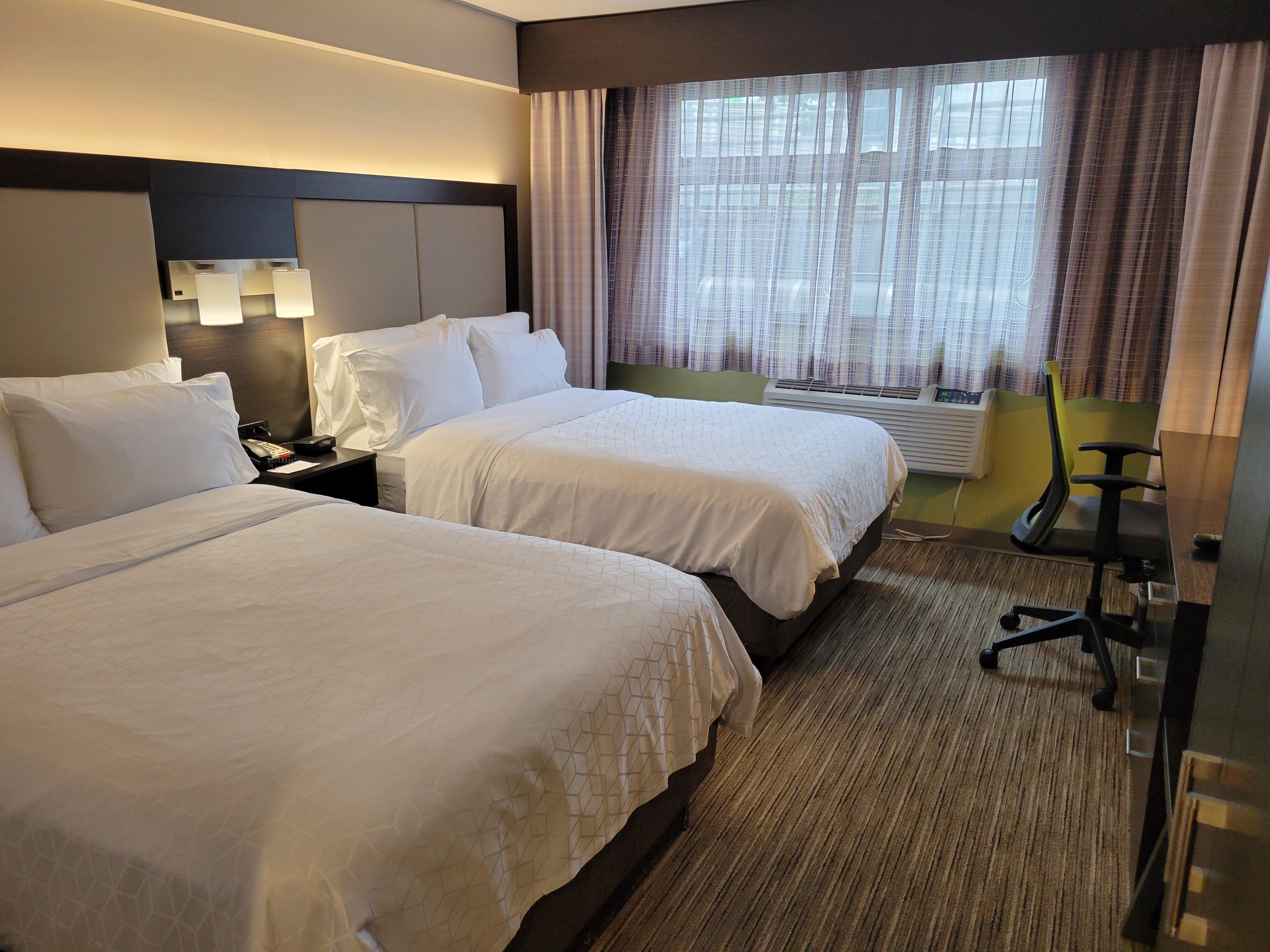 Express Maspeth By Ihg Hotel