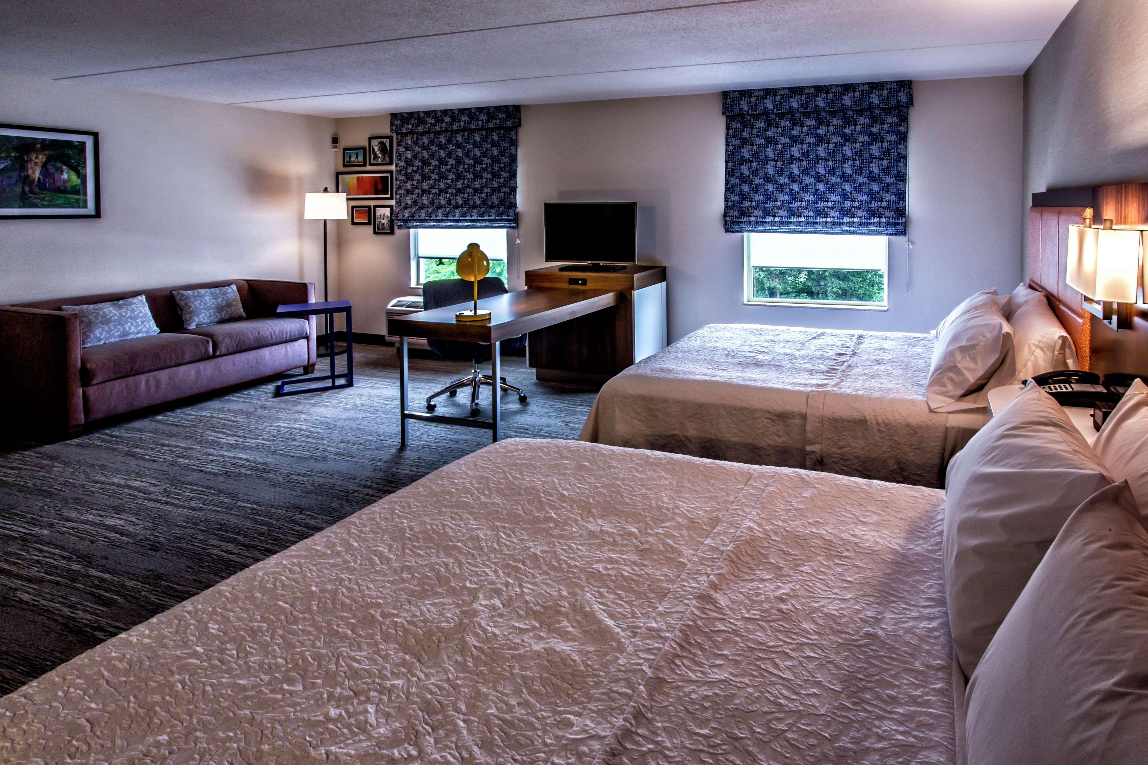 Hampton & Staten Island Hotel 3*