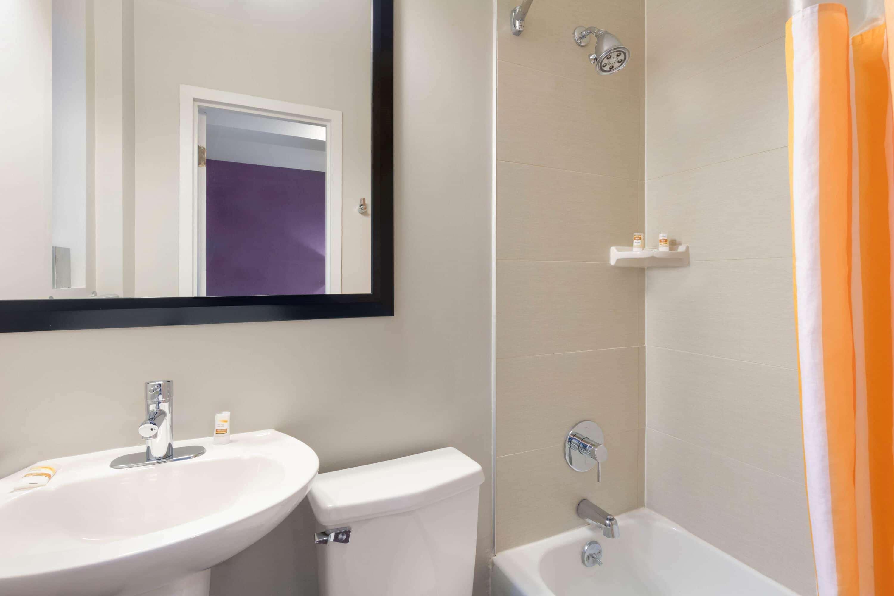 La Quinta By Wyndham Park New York