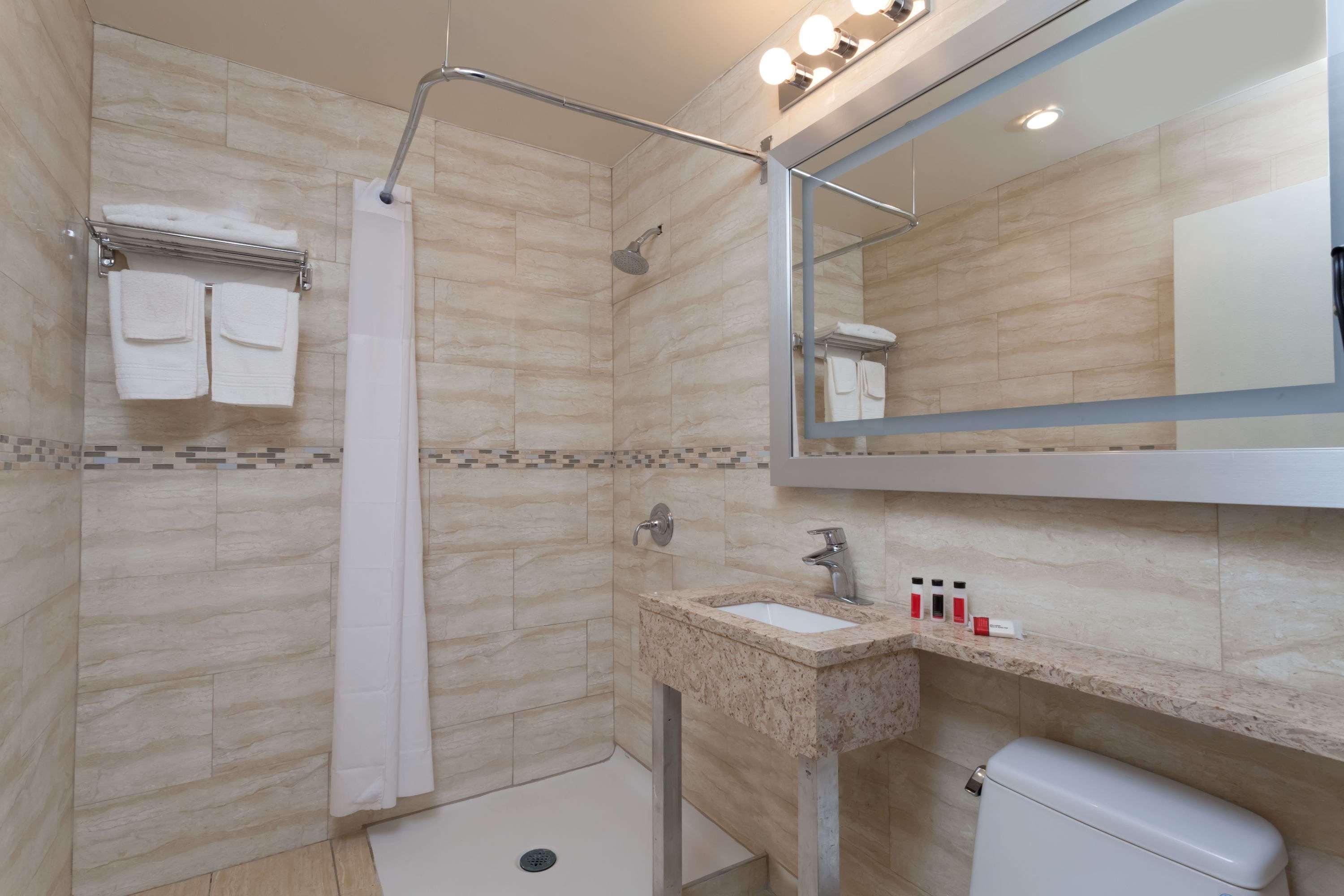 Hotel Days By Wyndham Brooklyn Crown Heights 2*