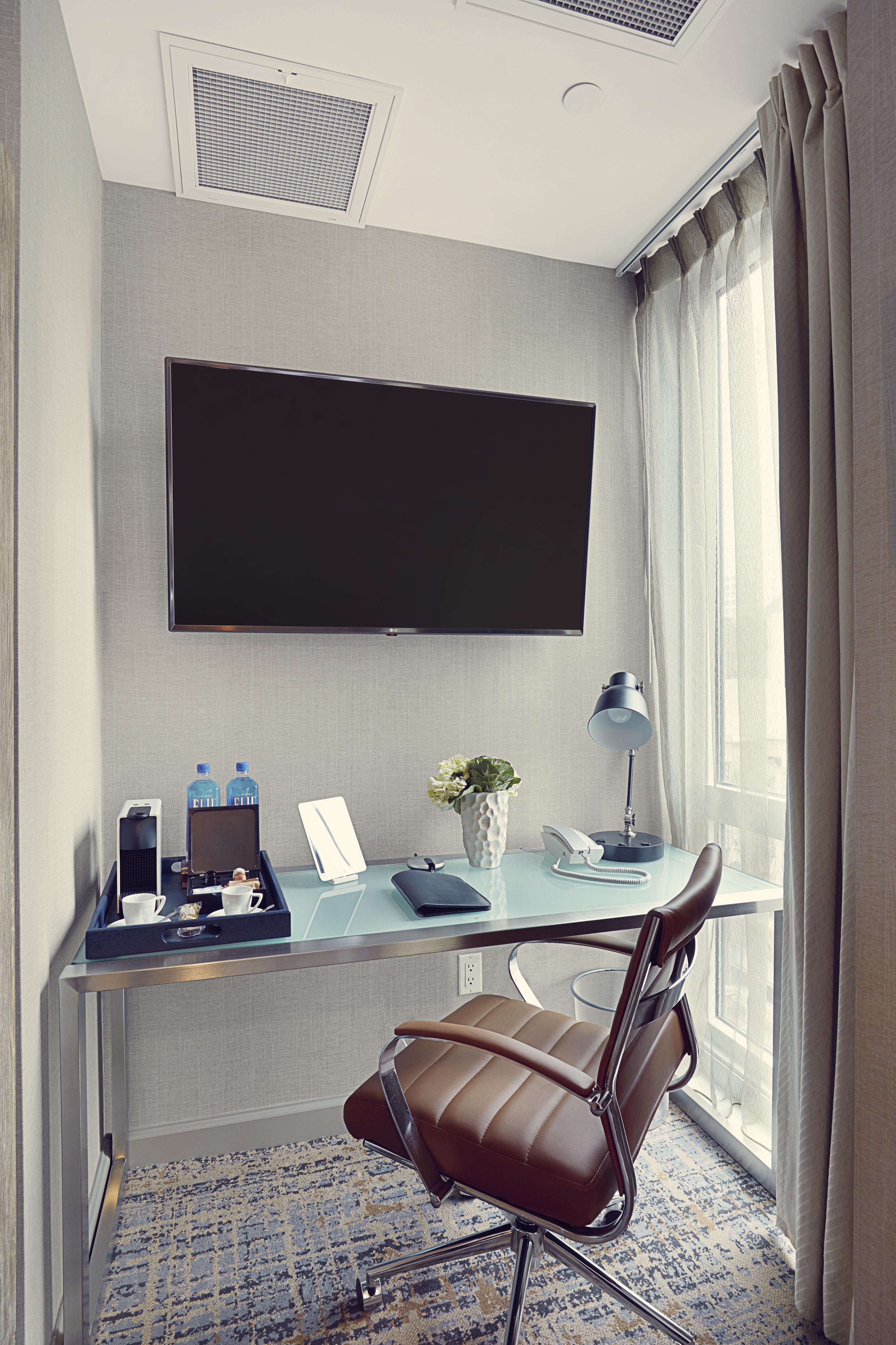 Artezen Hotel 4*