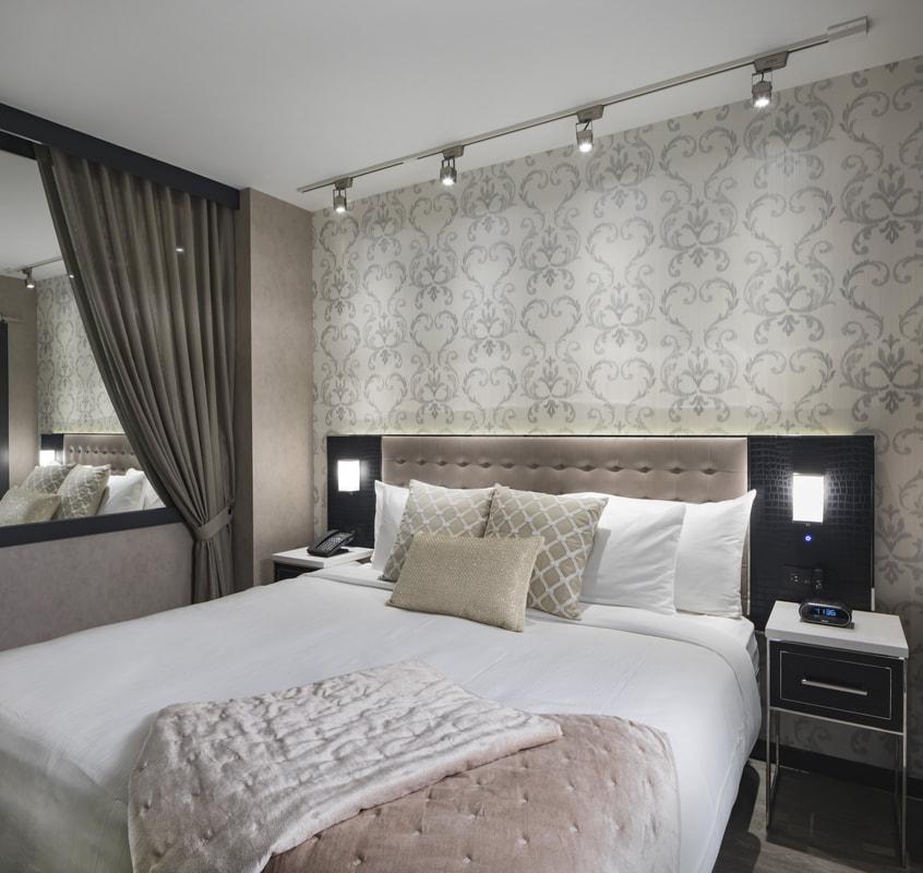 Hotel Aliz Times Square 4*