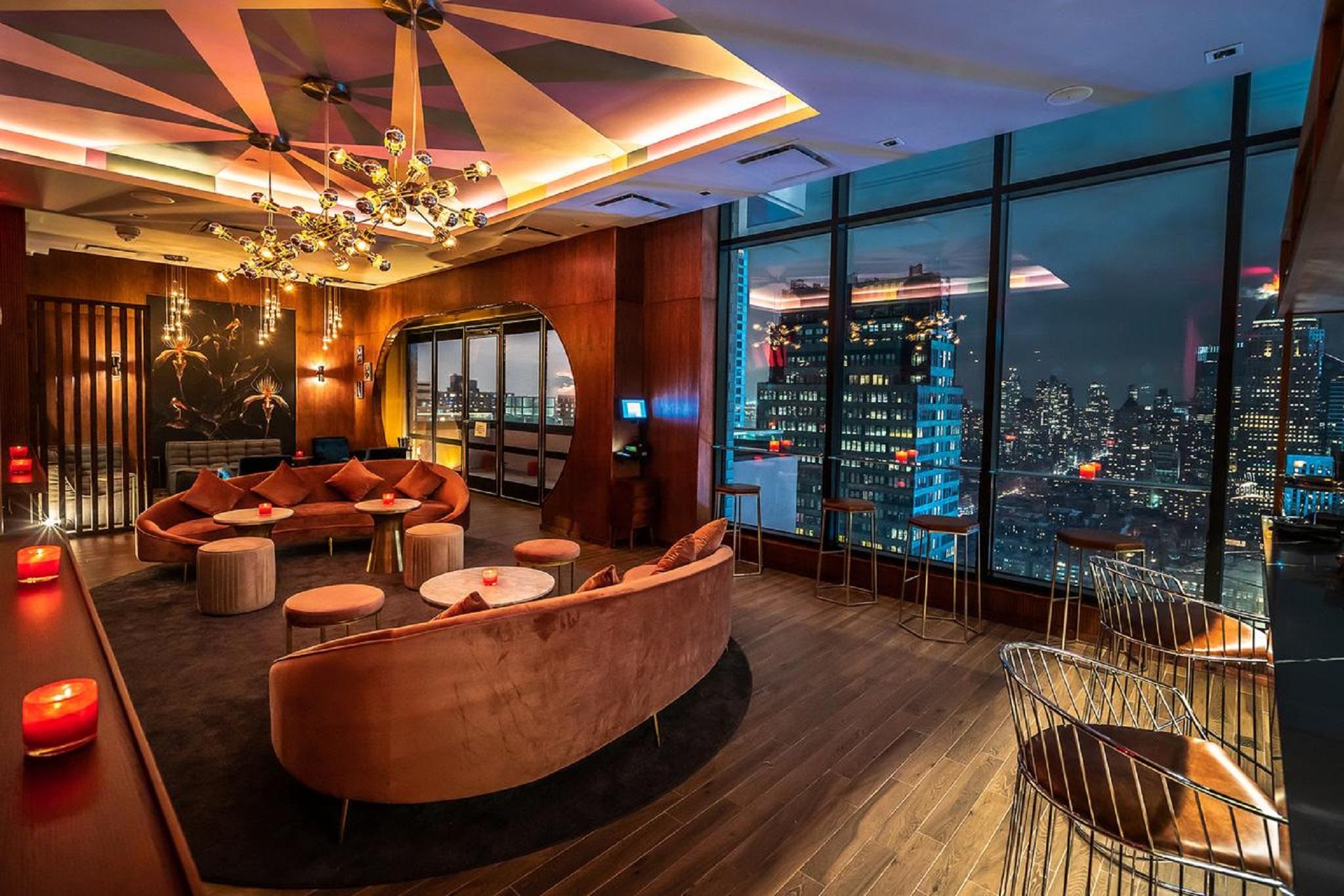 Aliz Times Square Hotel 4*