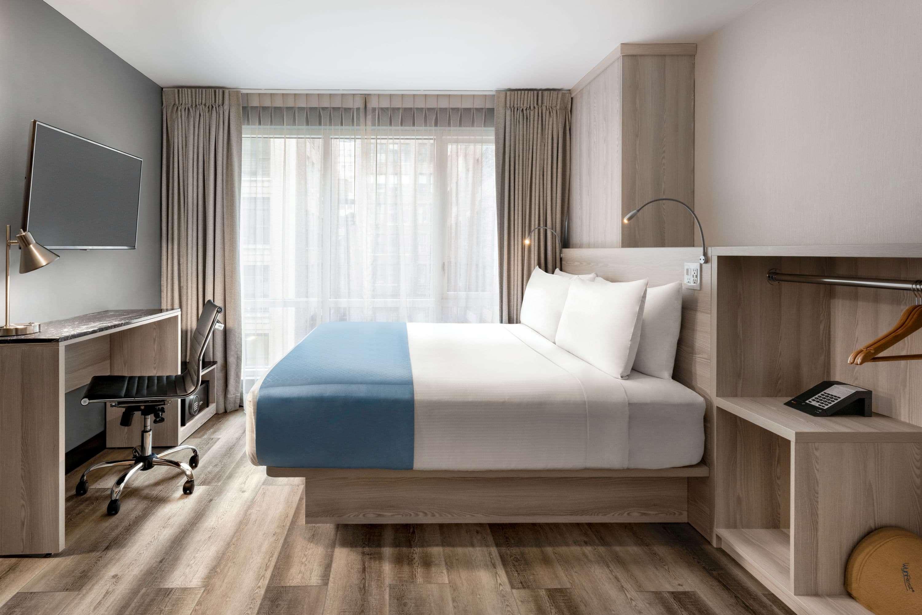 Wingate By Wyndham Midtown South/5th Ave Hotel 3*