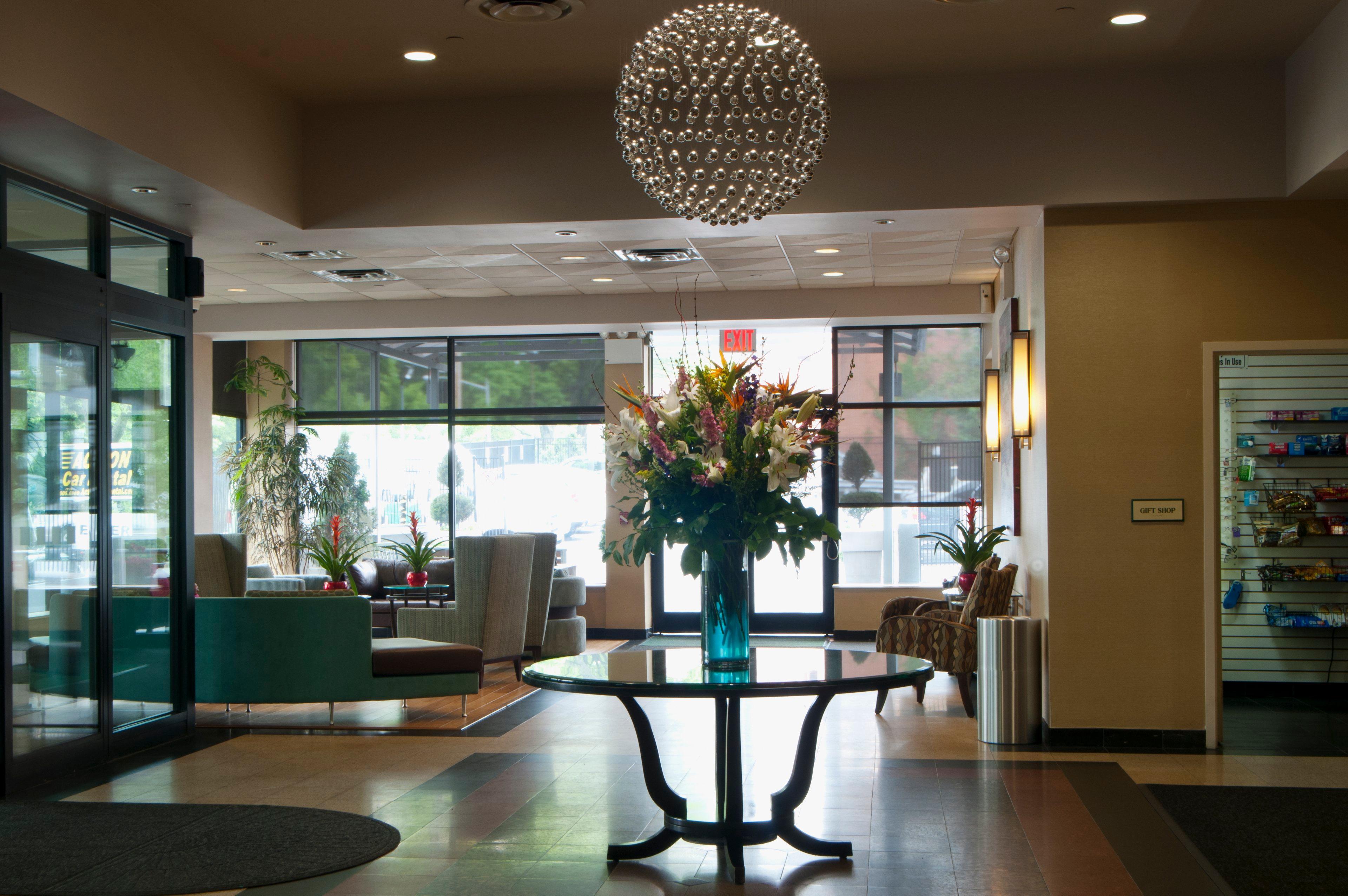 The Laguardia Hotel 3*